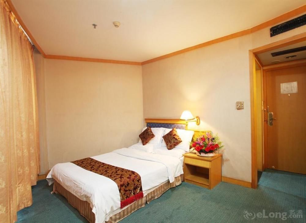 Xin Hua Hotel Canton Extérieur photo