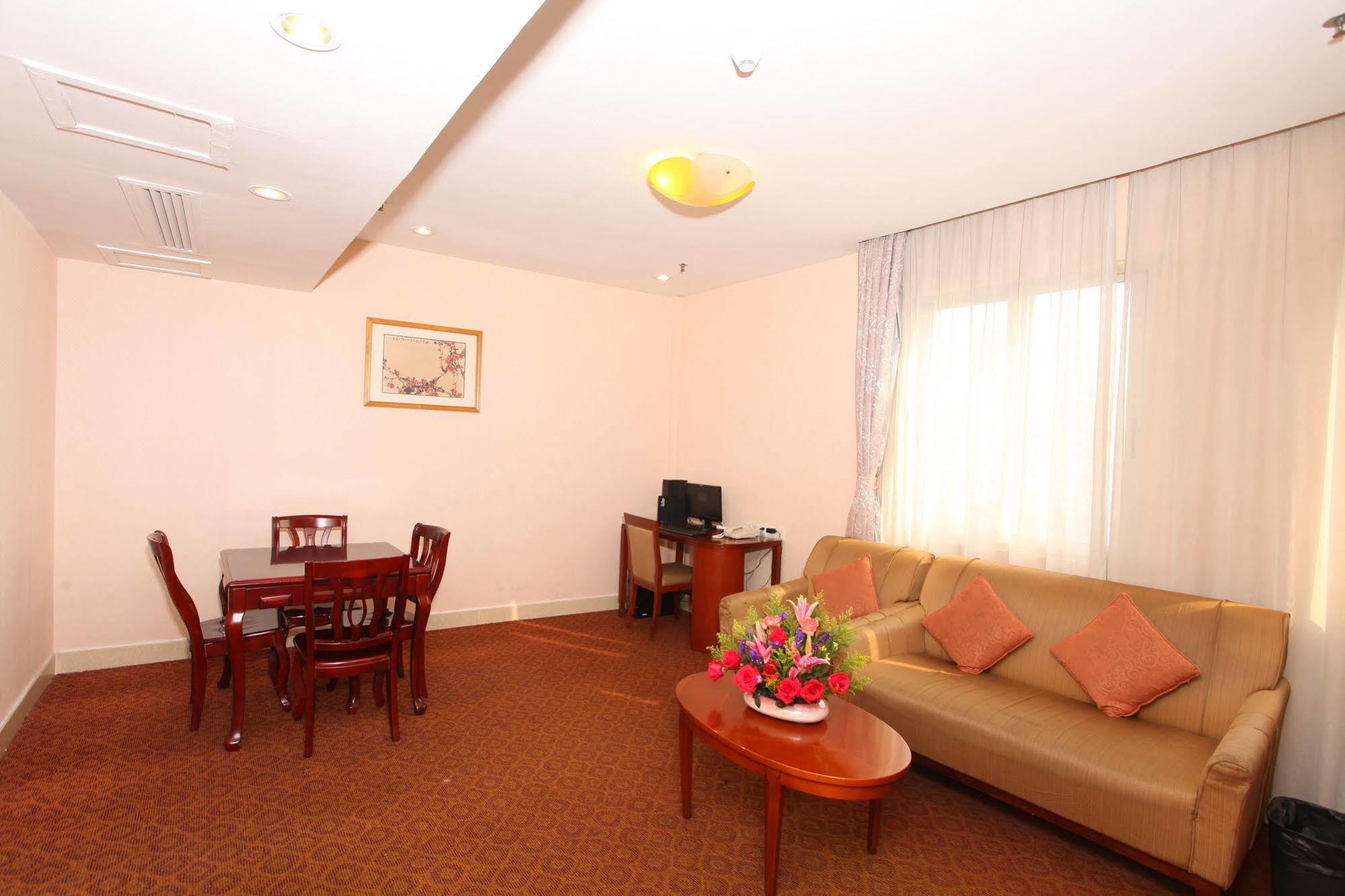 Xin Hua Hotel Canton Extérieur photo