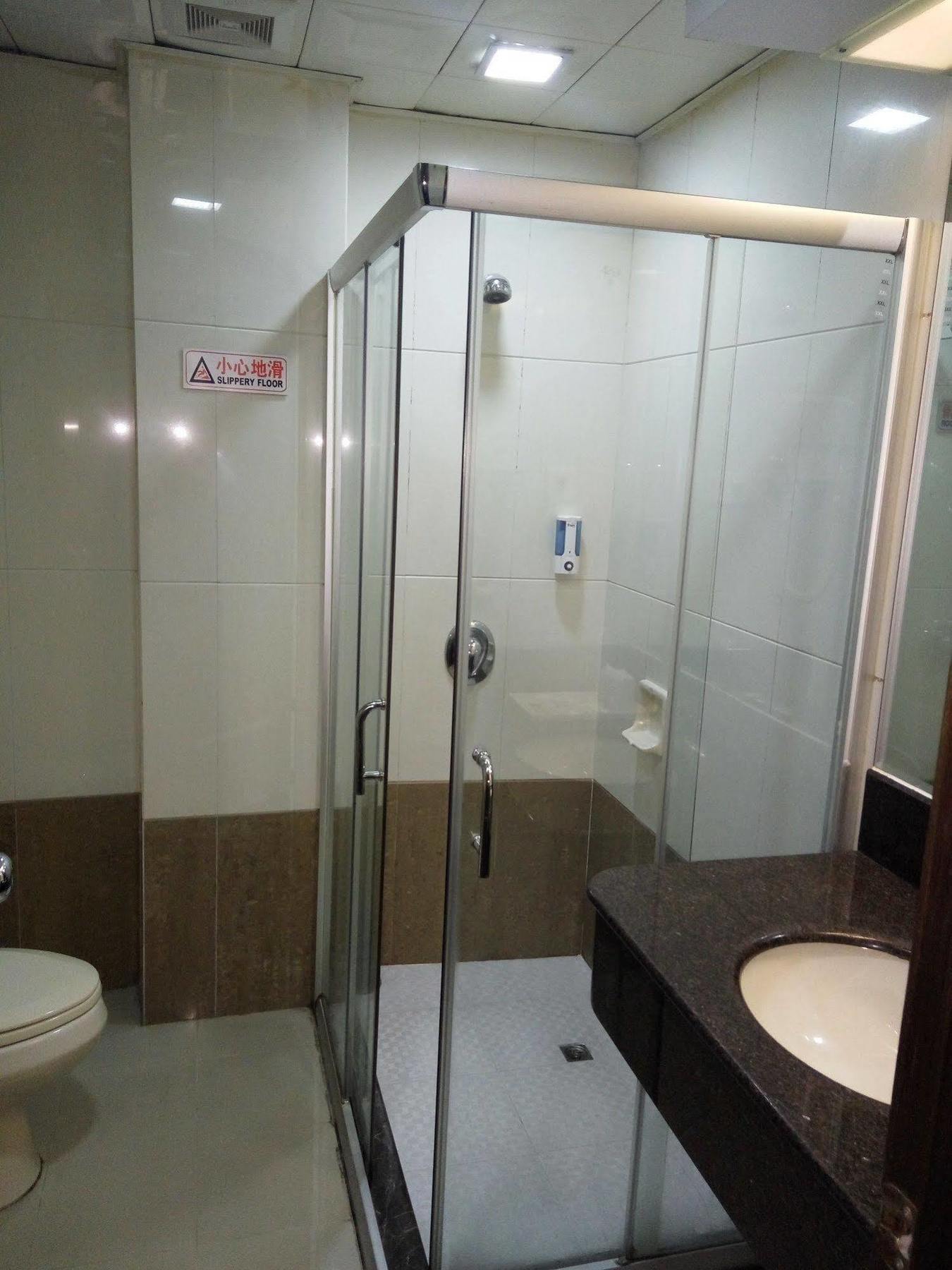 Xin Hua Hotel Canton Extérieur photo