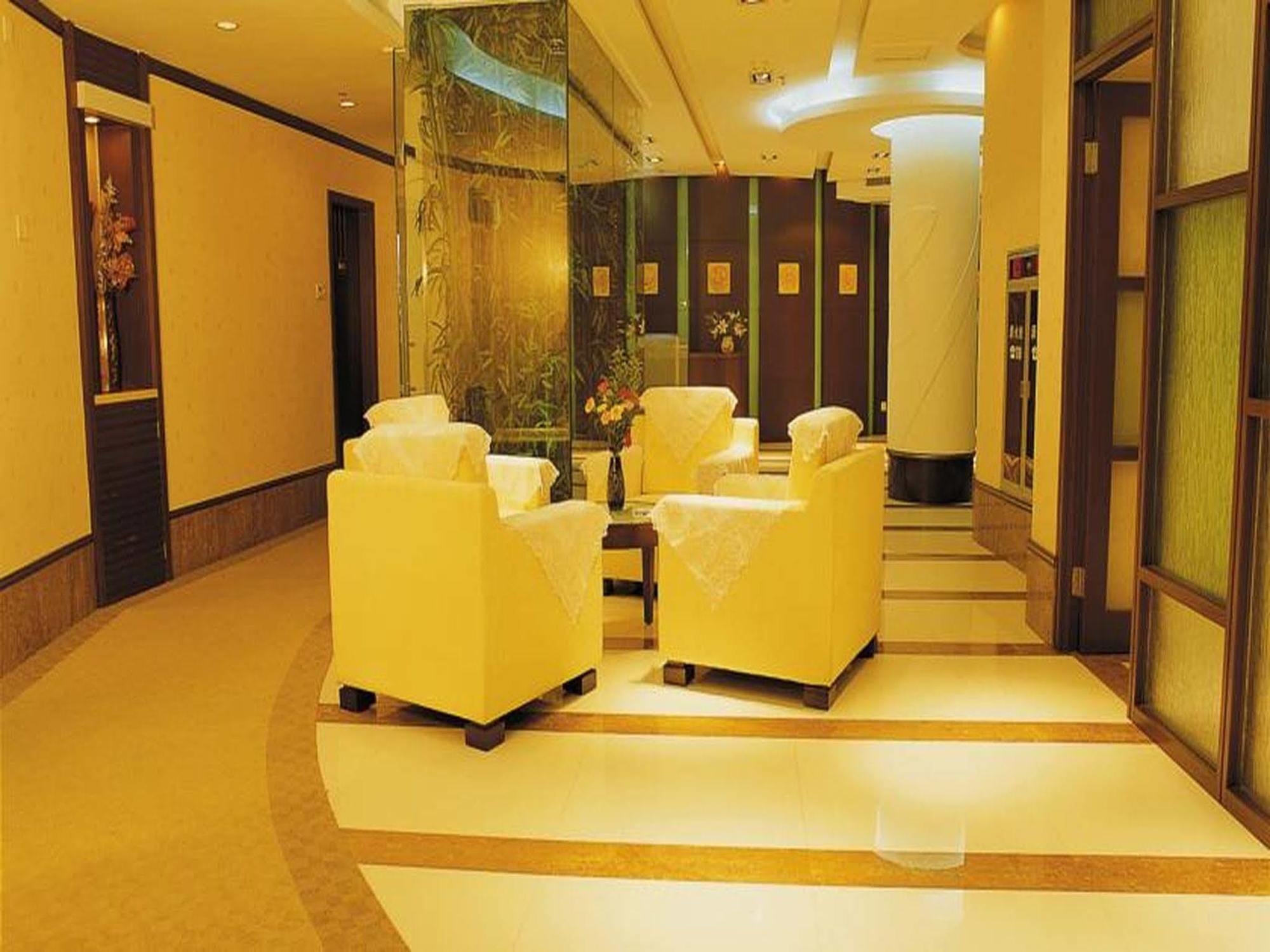 Xin Hua Hotel Canton Extérieur photo