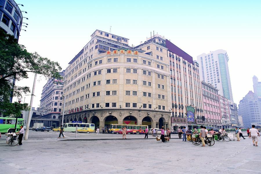 Xin Hua Hotel Canton Extérieur photo
